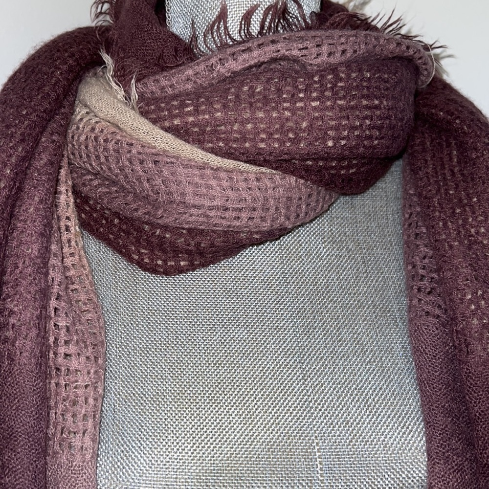 Pins & Needles Woven Ombre Scarf - Picture 2 of 5